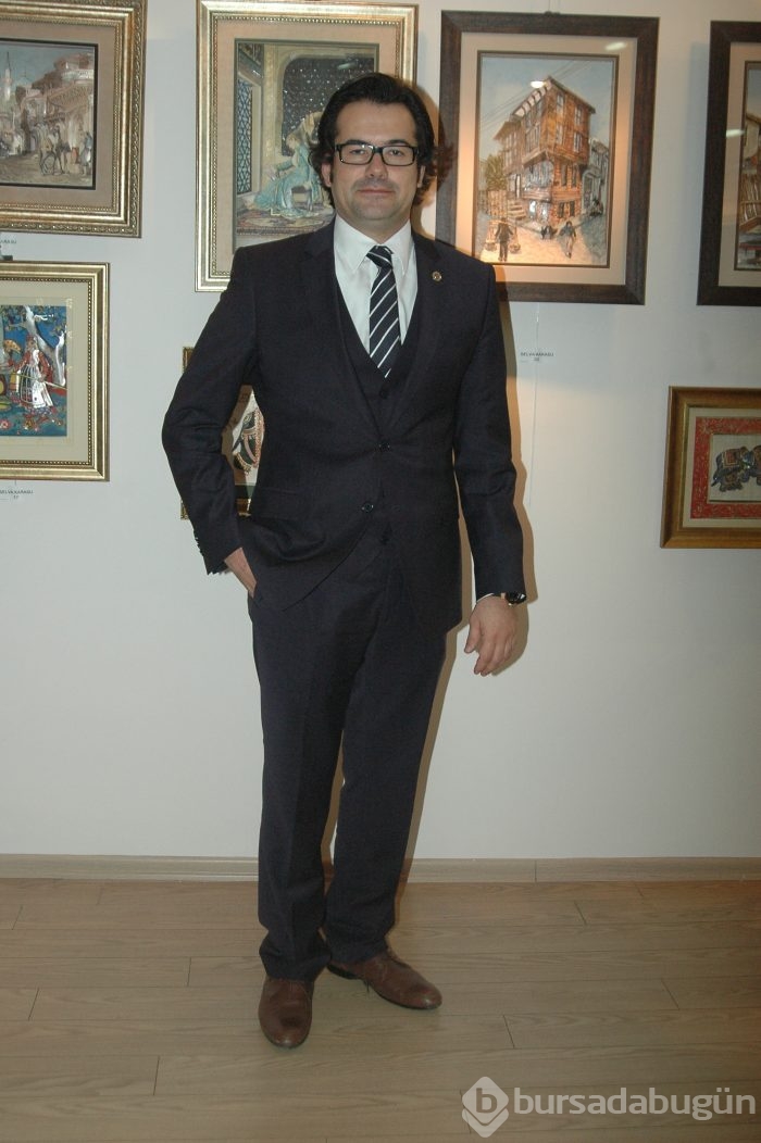 Dilek İyigüllü ve Selva Karasu karma sergisi açıldı...