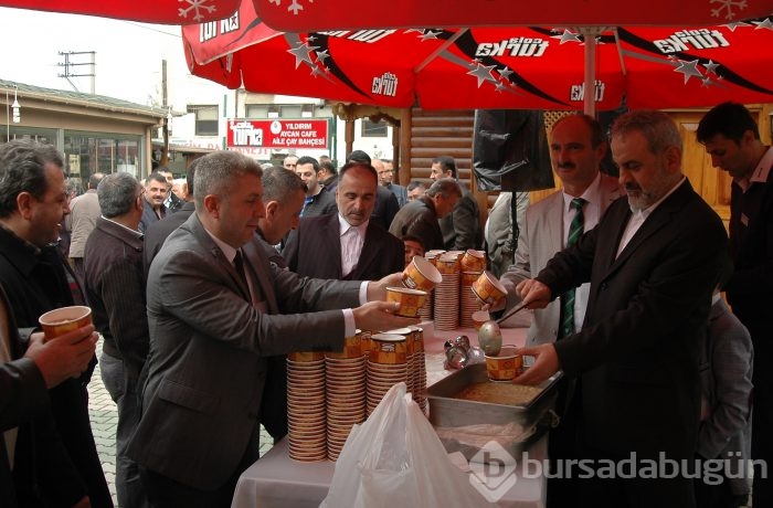 Aşure şenliği'nde bir araya geldiler...