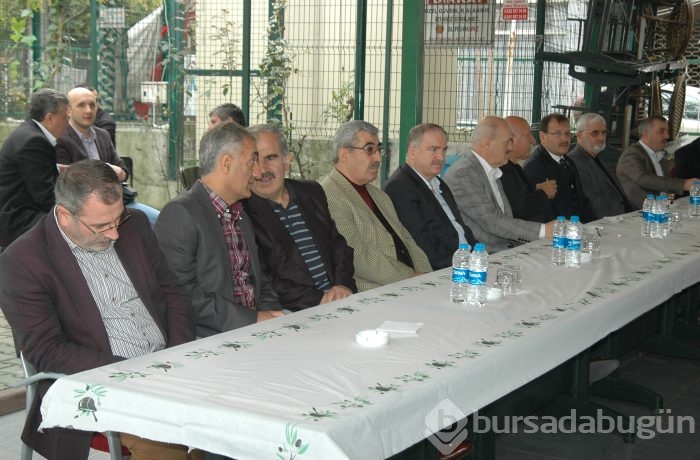 Aşure şenliği'nde bir araya geldiler...