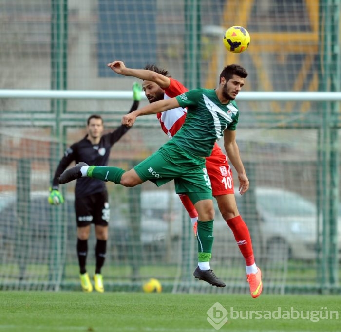 Timsah Balıkesirspor'u yine rahat geçti:3-0