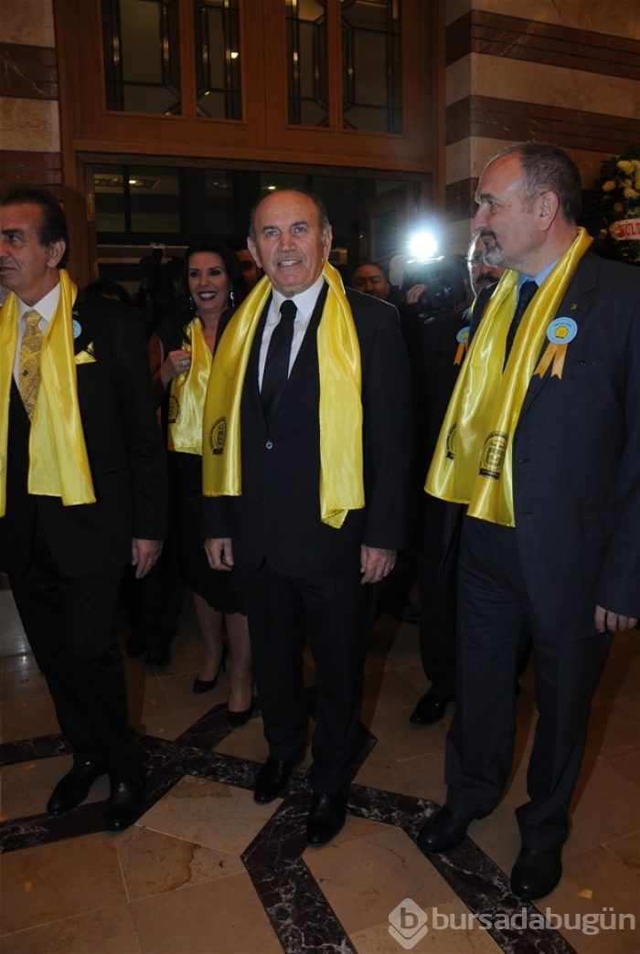 Bir asırlık gala!