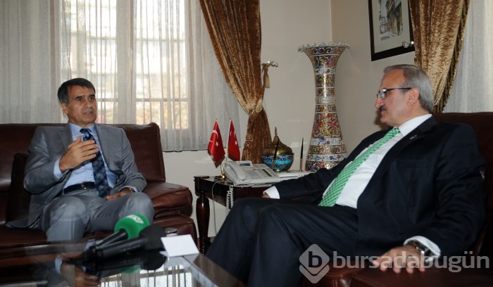 Şenol Güneş'ten Vali Karaloğlu'na ziyaret