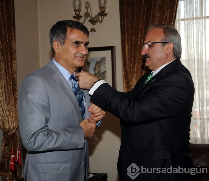 Şenol Güneş'ten Vali Karaloğlu'na ziyaret