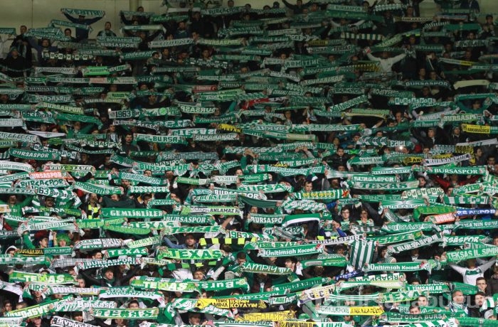 Bursaspor taraftarlarından muhteşem destek!