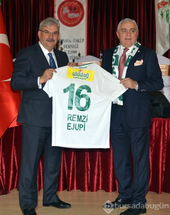 Bursaspor'da kardeşlik coşkusu!
