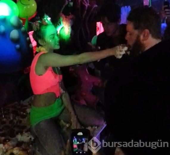 Miley Cyrus'ın çılgın doğum günü!