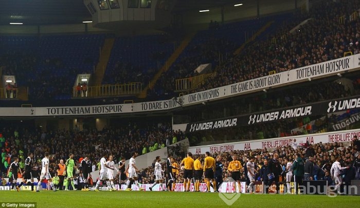 Tottenham maçında ortalık karıştı!