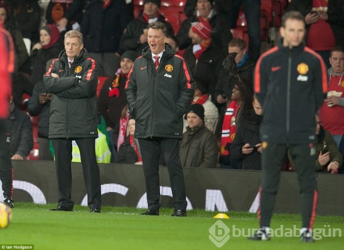 Manchester United 4'te 4 yaptı!