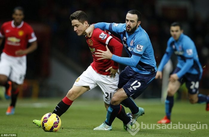 Manchester United 4'te 4 yaptı!
