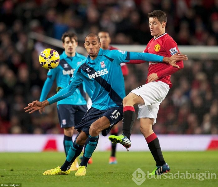 Manchester United 4'te 4 yaptı!