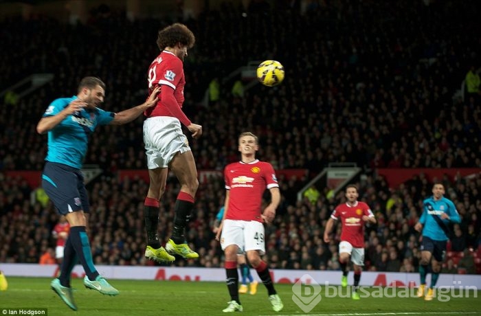 Manchester United 4'te 4 yaptı!