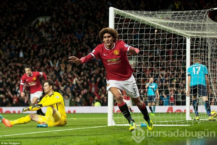 Manchester United 4'te 4 yaptı!