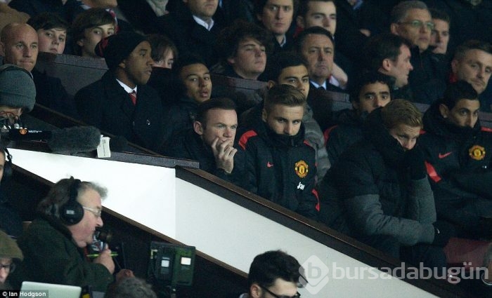 Manchester United 4'te 4 yaptı!