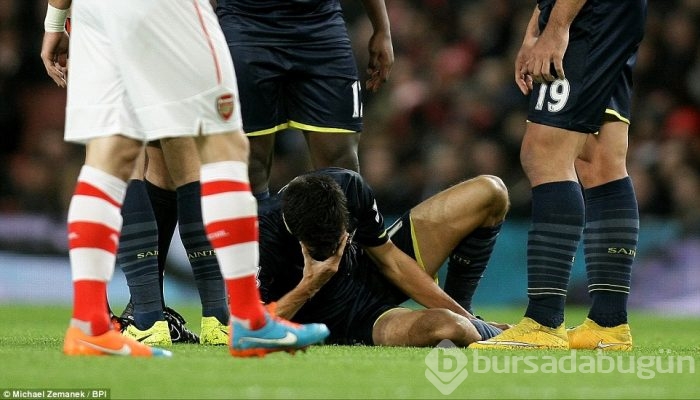 Alexis Sanchez Arsenal'ı sırtladı!