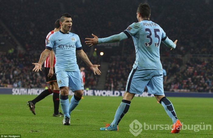 Sergio Agüero'dan muhteşem performans