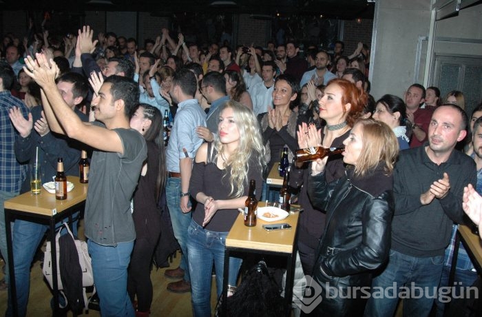 Bursa geceleri bu hafta sonunda da hızını kesmedi...