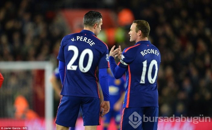 ManU'da Robin van Persie şov!