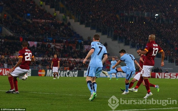 Manchester City Roma'yı yaktı!