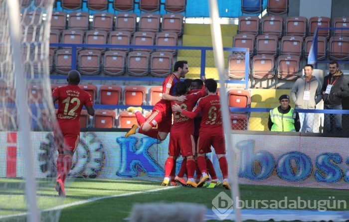 Timsah Karabük'te 90+2'de yıkıldı!