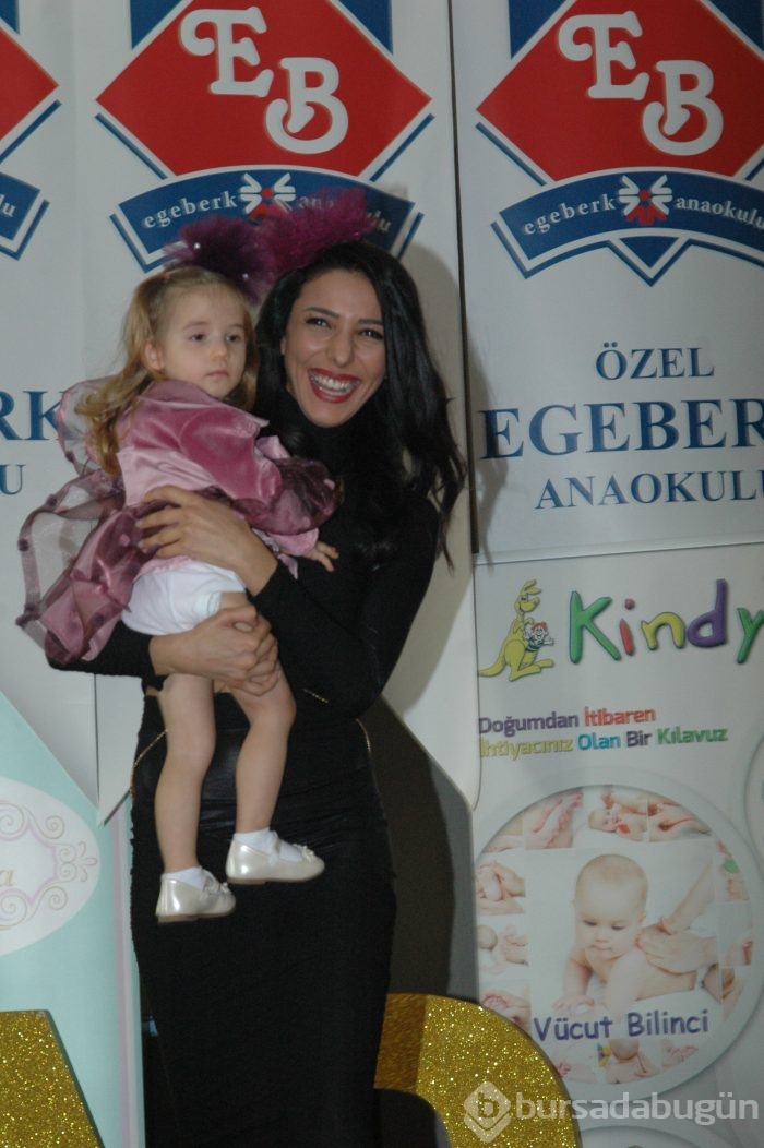 Anneler'den Eğitim için şenlik...