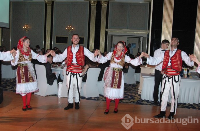 RUMELİSİAD'ın renkli yeni yıl kutlaması...