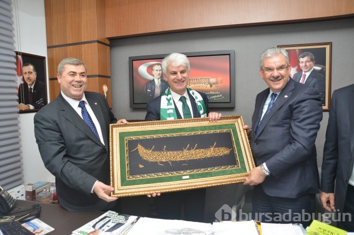 Bülent Arınç'tan Bursaspor'a destek çağrısı!