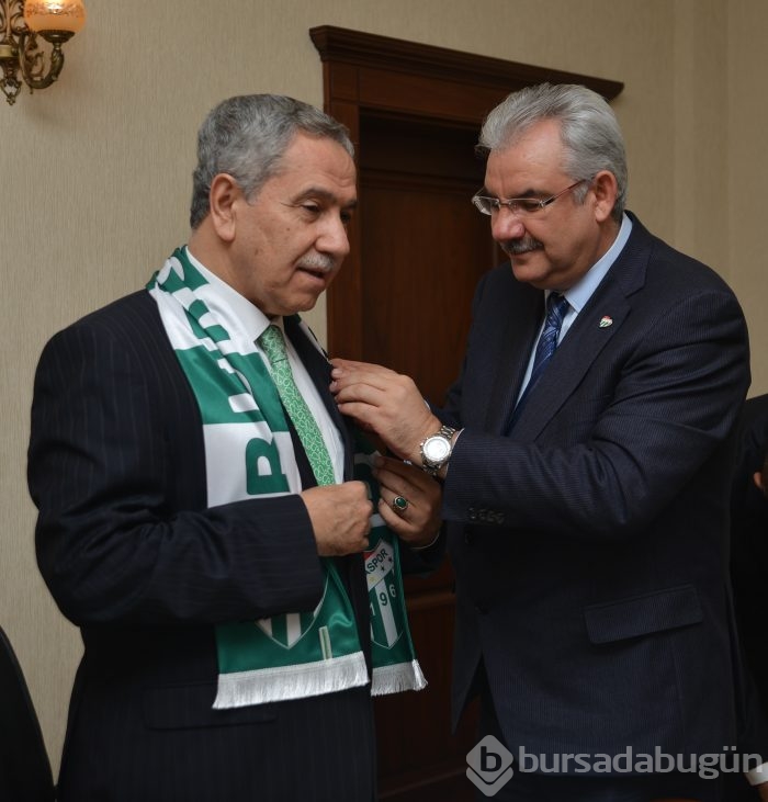 Bülent Arınç'tan Bursaspor'a destek çağrısı!