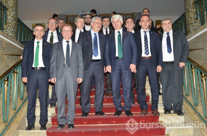 Bülent Arınç'tan Bursaspor'a destek çağrısı!