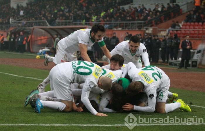 Timsah'ı ne UEFA ne de Göçek durdurabildi!