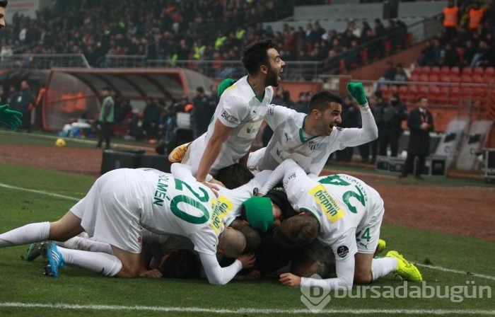 Timsah'ı ne UEFA ne de Göçek durdurabildi!