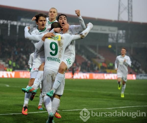 Timsah'ı ne UEFA ne de Göçek durdurabildi!