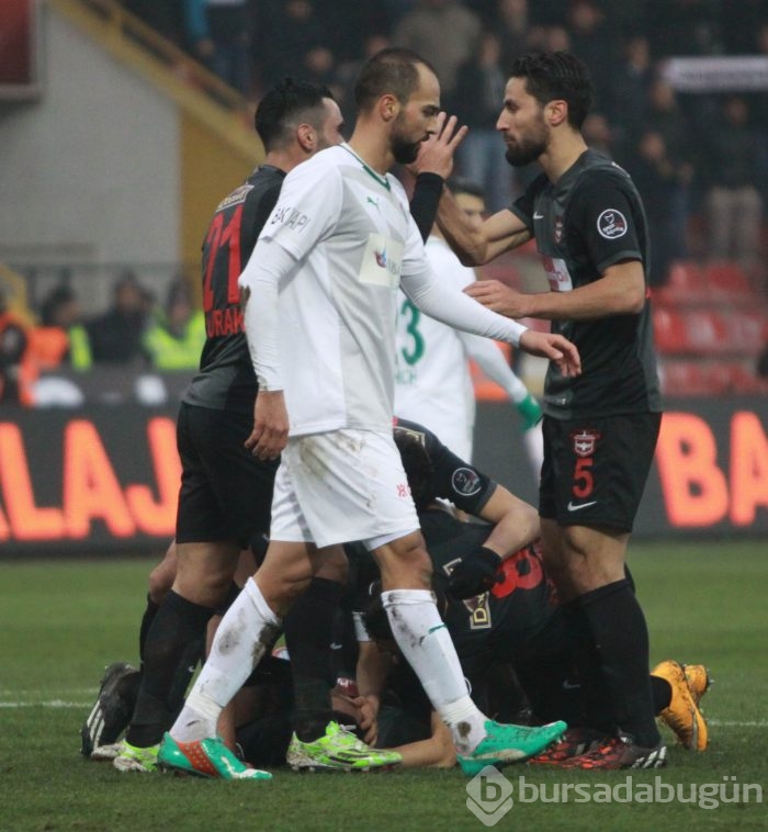 Timsah'ı ne UEFA ne de Göçek durdurabildi!