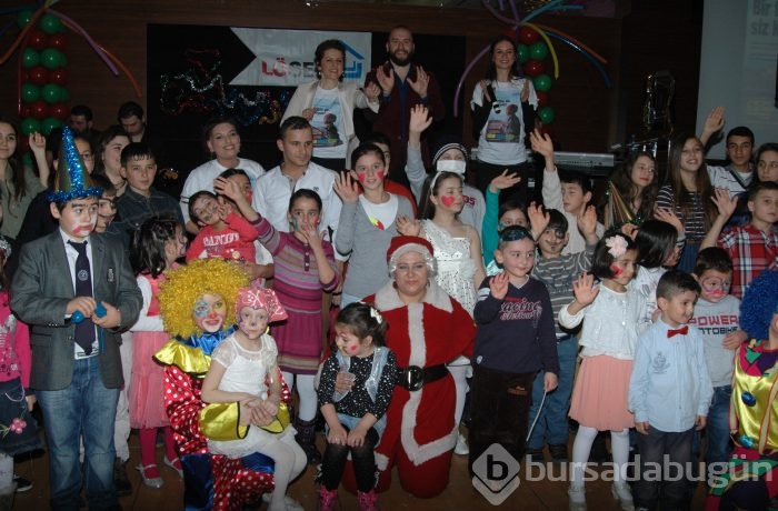 LÖSEVLİ çocukların yeni yıl kutlaması...