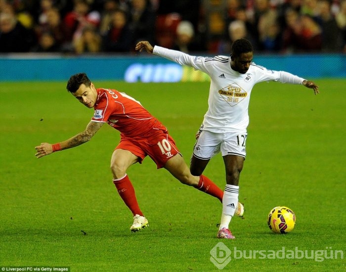 Liverpool Swansea'ye acımadı!
