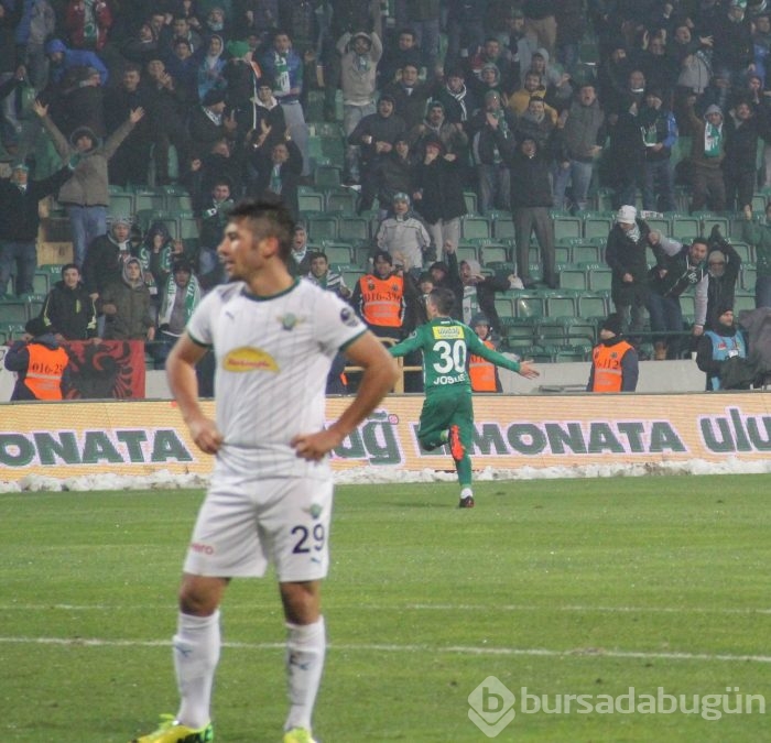 Bursaspor'u yabancıları taşıdı!