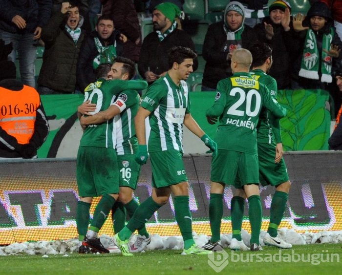 Bursaspor'u yabancıları taşıdı!