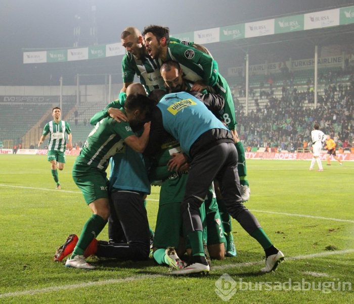 Bursaspor'u yabancıları taşıdı!
