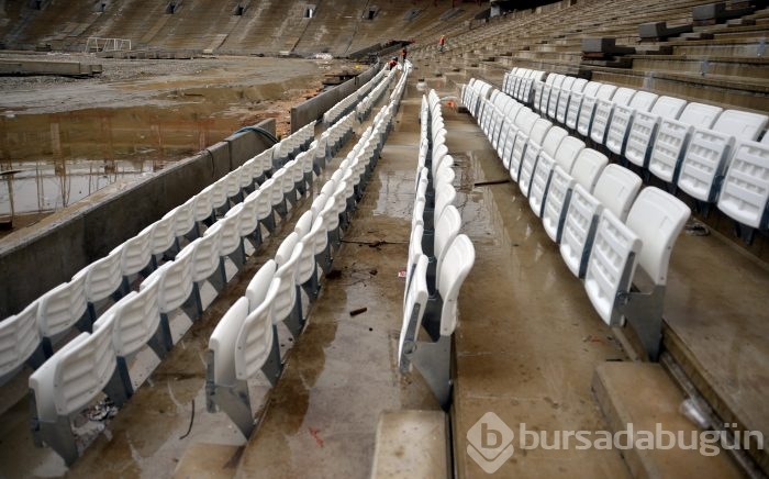 Timsah Arena'nın koltuk montajına başlandı