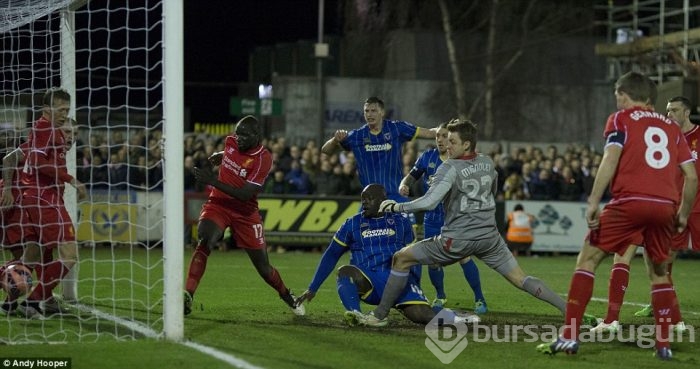 Liverpool'u Gerrard sırtladı!