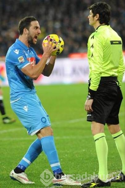 Juventus Napoli'yi ezdi geçti!