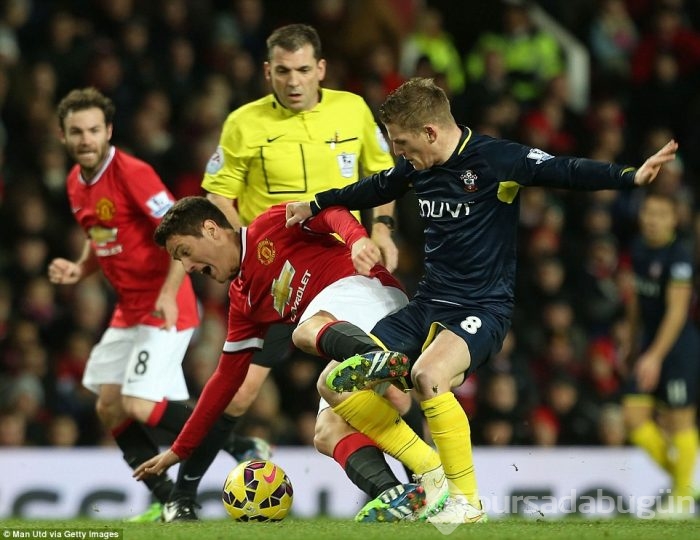 ManU Southampton'a boyun eğdi!