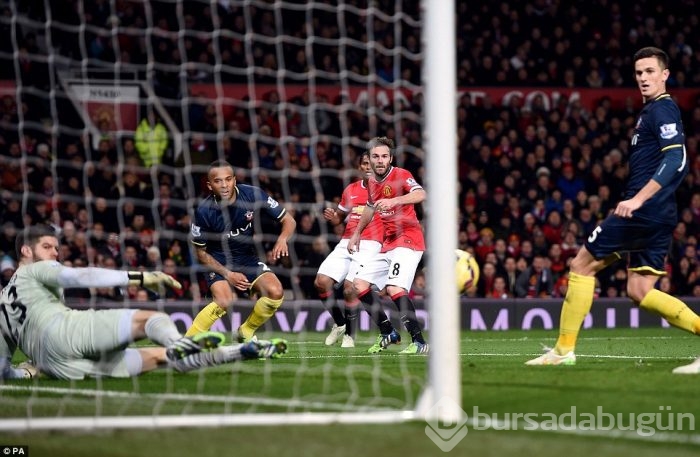 ManU Southampton'a boyun eğdi!