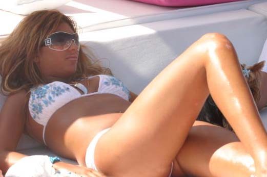 Seksi model kazaya kurban gitti...