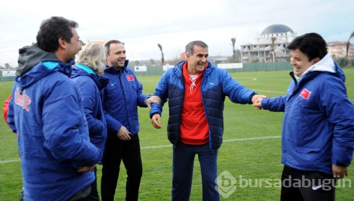 Timsah Dinamo Bükreş'i parçaladı!