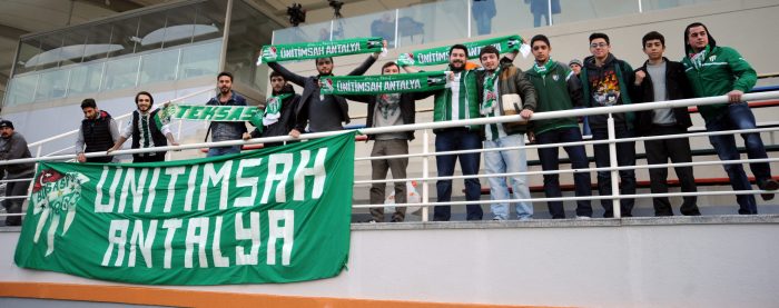 Timsah Dinamo Bükreş'i parçaladı!