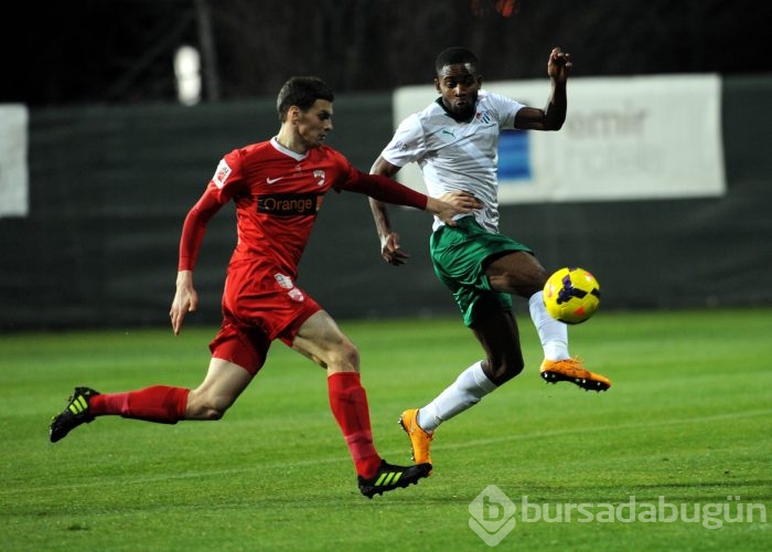 Timsah Dinamo Bükreş'i parçaladı!