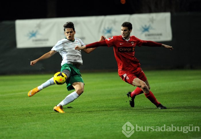 Timsah Dinamo Bükreş'i parçaladı!