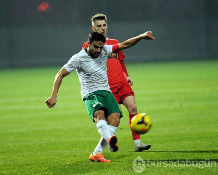 Timsah Dinamo Bükreş'i parçaladı!
