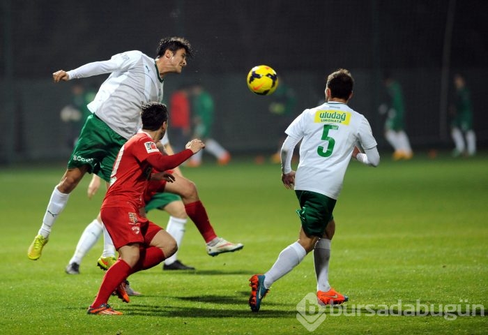 Timsah Dinamo Bükreş'i parçaladı!