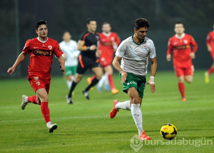 Timsah Dinamo Bükreş'i parçaladı!